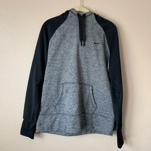 Nike Black/Gray Thermafit Hoodie Size L (fit M)